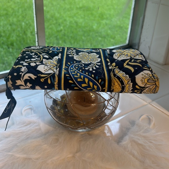 Vera Bradley Ellie Elephant wallet, EUC - Picture 6 of 8